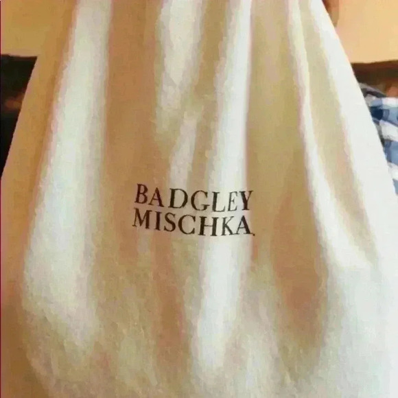 Badgley Mischka gorgeous sandal. 4 inch heel - Picture 7 of 7